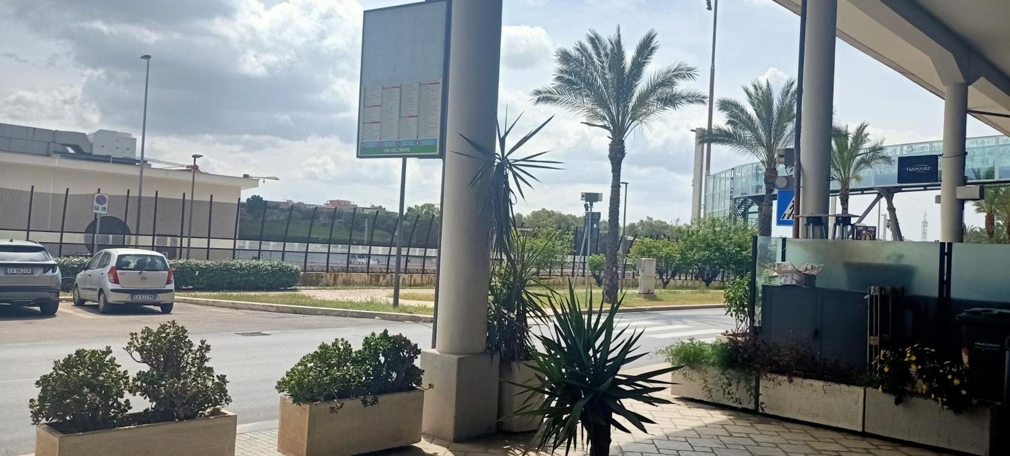 Hotel L'Approdo Brindisi Bagian luar foto